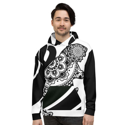 Unisex-Kapuzenpullover N°31 with intricate black and white design, displayed on a model, featuring soft fleece lining for comfort.