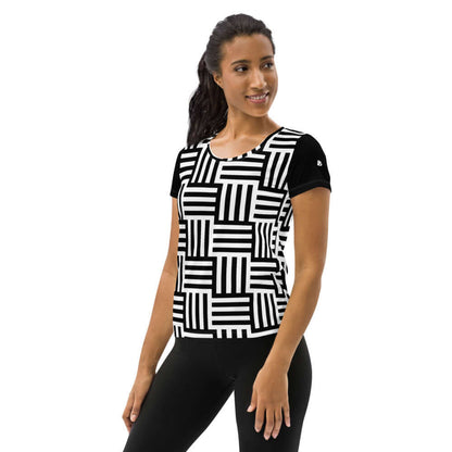 Woman wearing Allover-Sport-T-Shirt für Damen N°2 with stylish geometric pattern, showcasing comfort and moisture-wicking fabric.