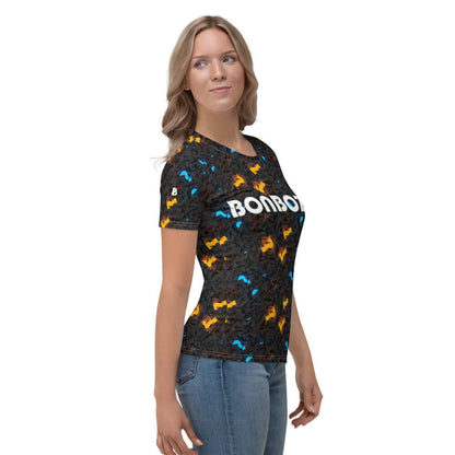 Woman wearing Damen-T-Shirt N°1, featuring colorful design on a smooth, stretchy fabric. Premium knit material with four-way stretch.