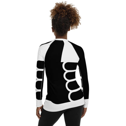 Damen-Rash-Guard N°0 with long sleeves, ergonomic seams, and a unique black and white design featuring sun protection for active sports.