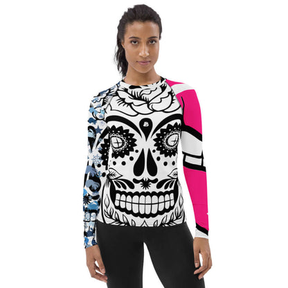 Damen-Rash-Guard N°7 featuring colorful and artistic design with long sleeves for UV protection, ideal for sports and active wear.