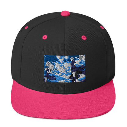 Snapback-Cap N°5 mit rotem Schirm und Druckknopfverschluss, strukturierte 6-Panel-Design, ideal für komfortablen und stylischen Look.