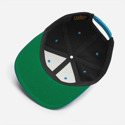 Inside view of Snapback-Cap N°5 showing green under visor, structured 6-panel design with snap closure
