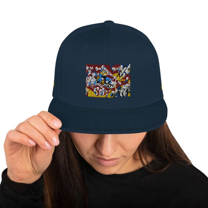 Snapback-Cap N°4 with colorful design, classic fit, flat brim, and adjustable snap closure, worn by a person. High-profile structure.