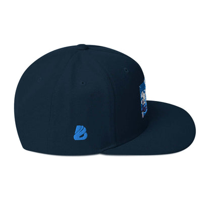 Side view of Snapback-Cap N°5 featuring a navy blue design with a flat brim and structured fit, highlighting the classic style and adjustable snap closure.