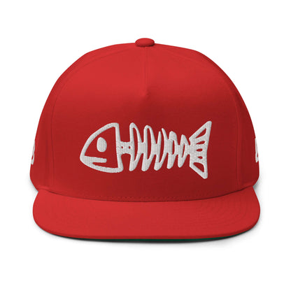 Flat Bill-Cap N°3 in red with fishbone embroidery, green undervisor, 100% cotton cord, structured 5-panel, snapback closure.