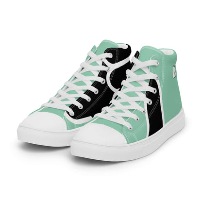 High-Top Leinenschuhe für Herren N°1 in Mintgrün und Schwarz, trendy handgefertigtes Design mit weißen Schnürsenkeln und Kunstleder-Zehenkappe.