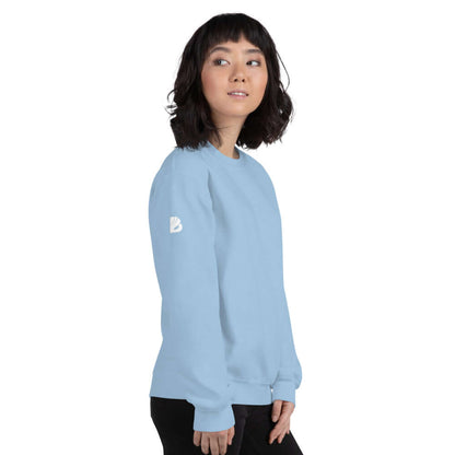 Woman wearing Unisex-Pullover N°5 in light blue, showing soft and durable design, perfect for cold months, featuring classic cut.
