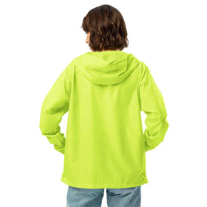 Model wearing Leichter Unisex-Windbreaker mit Reißverschluss N°0 in bright yellow, showcasing back view outdoors.