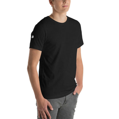 Model wearing Unisex-T-Shirt N°0 in black, showcasing soft, lightweight fabric with perfect elasticity and comfort fit.