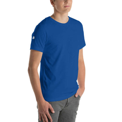 Man wearing a blue Unisex-T-Shirt N°0, showcasing soft and lightweight cotton with perfect elasticity and comfort, suitable for all.